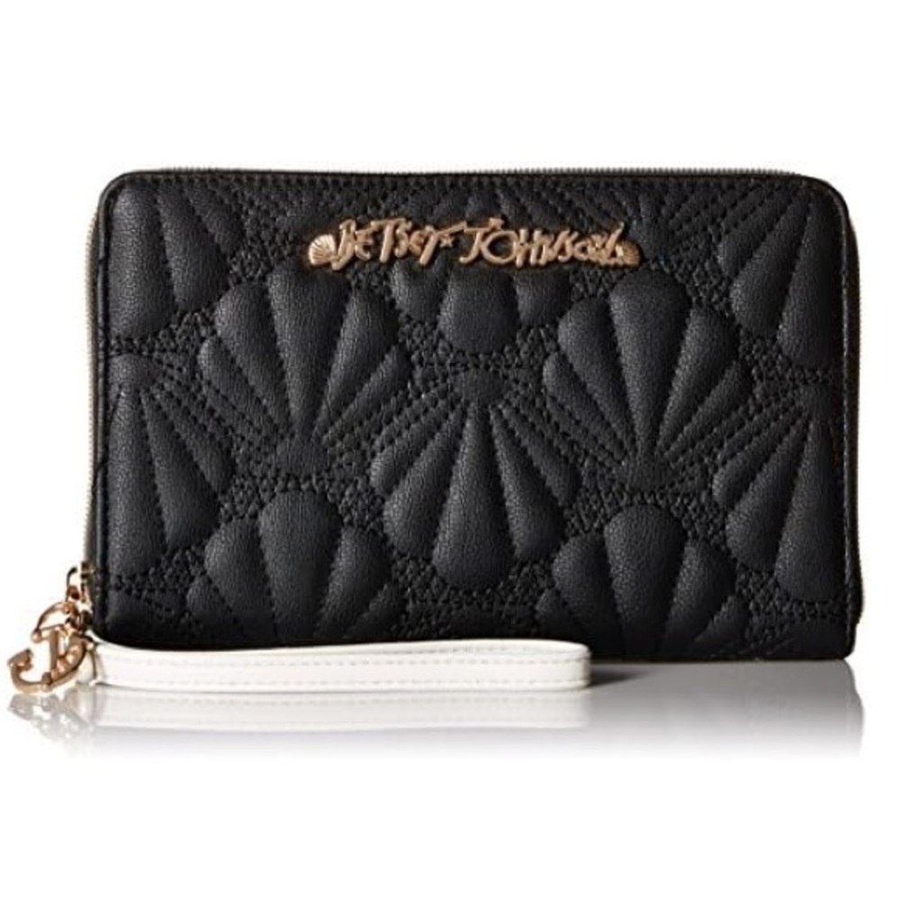 AWESOME and RARE Betsy Johnson "Shell Yeah" Clutch purse 👛